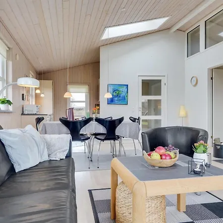 Nyaraló Flete - 200m From The Sea By Interhome *